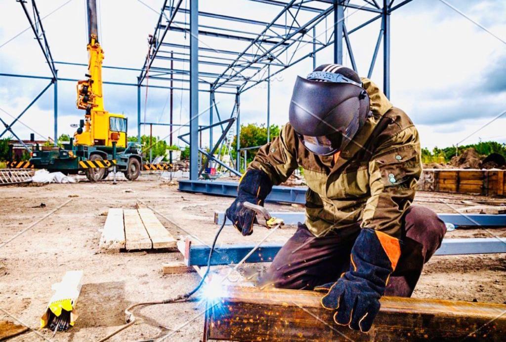 Steel Fabrication Abu Dhabi service in progress